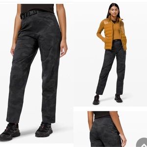 Lululemon break the trail 6- camo